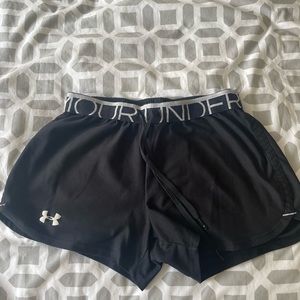 Under armour athletic shorts women’s xs